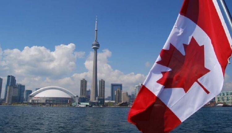 علم كندا -إيجابيات العيش في كندا