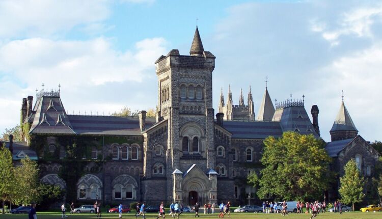 أفضل الجامعات في كندا