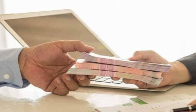 الحصول على القرض الشخصي في الإمارات العربية المتحدة 2023