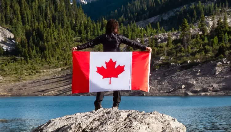 علم كندا - الكفالة الخماسية في كندا
