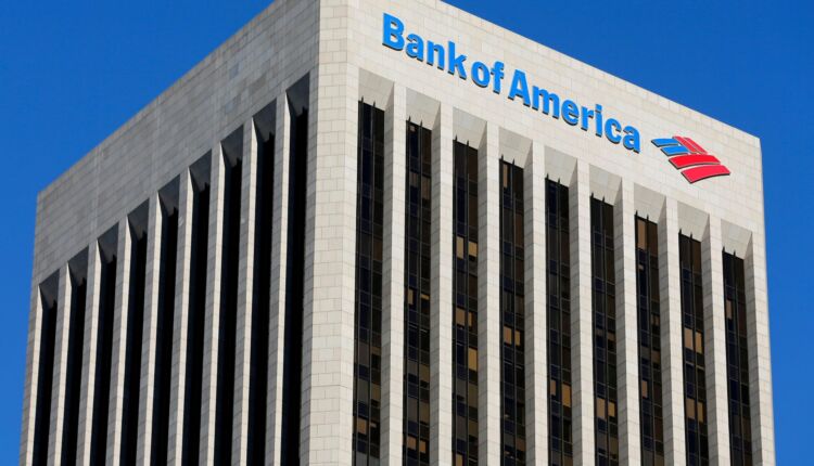 إحدى البنوك في أمريكا - أفضل البنوك في أمريكا
