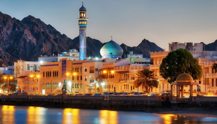 دليل الحصول على تأشيرة مستثمر في سلطنة عمان