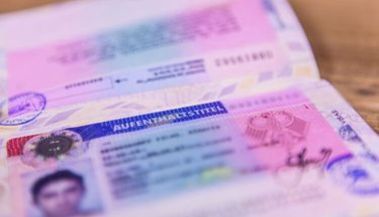 تعبيرية - أنواع الإقامات في ألمانيا